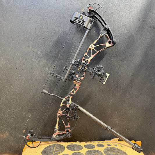 Bowtech Revolt X Woodland Camo